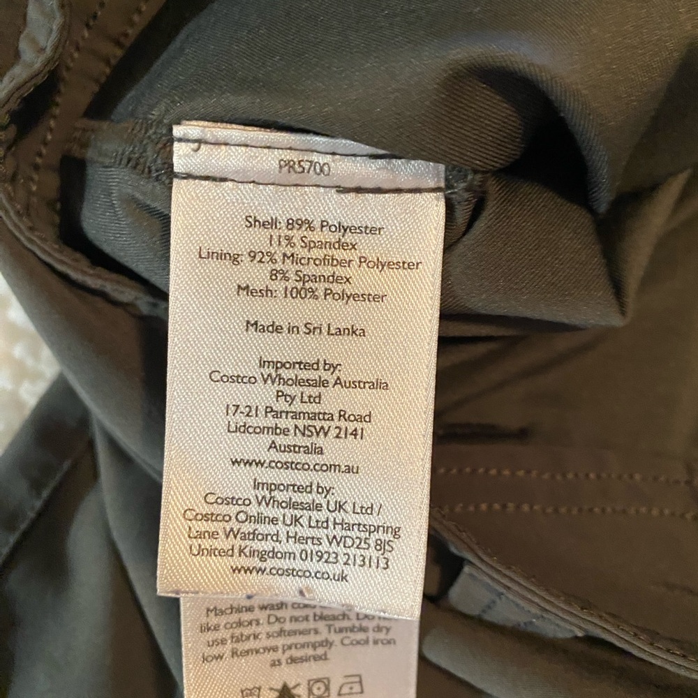 Eddie Bauer Women’s  Size 4 black Skort.   In good condition. - Picture 4 of 7
